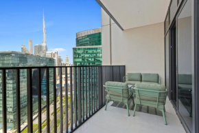 Stunning 1 bedroom Apartment w Burj Khalifa View